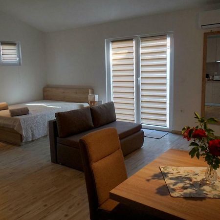 Apartments Sanja Йезера Екстериор снимка