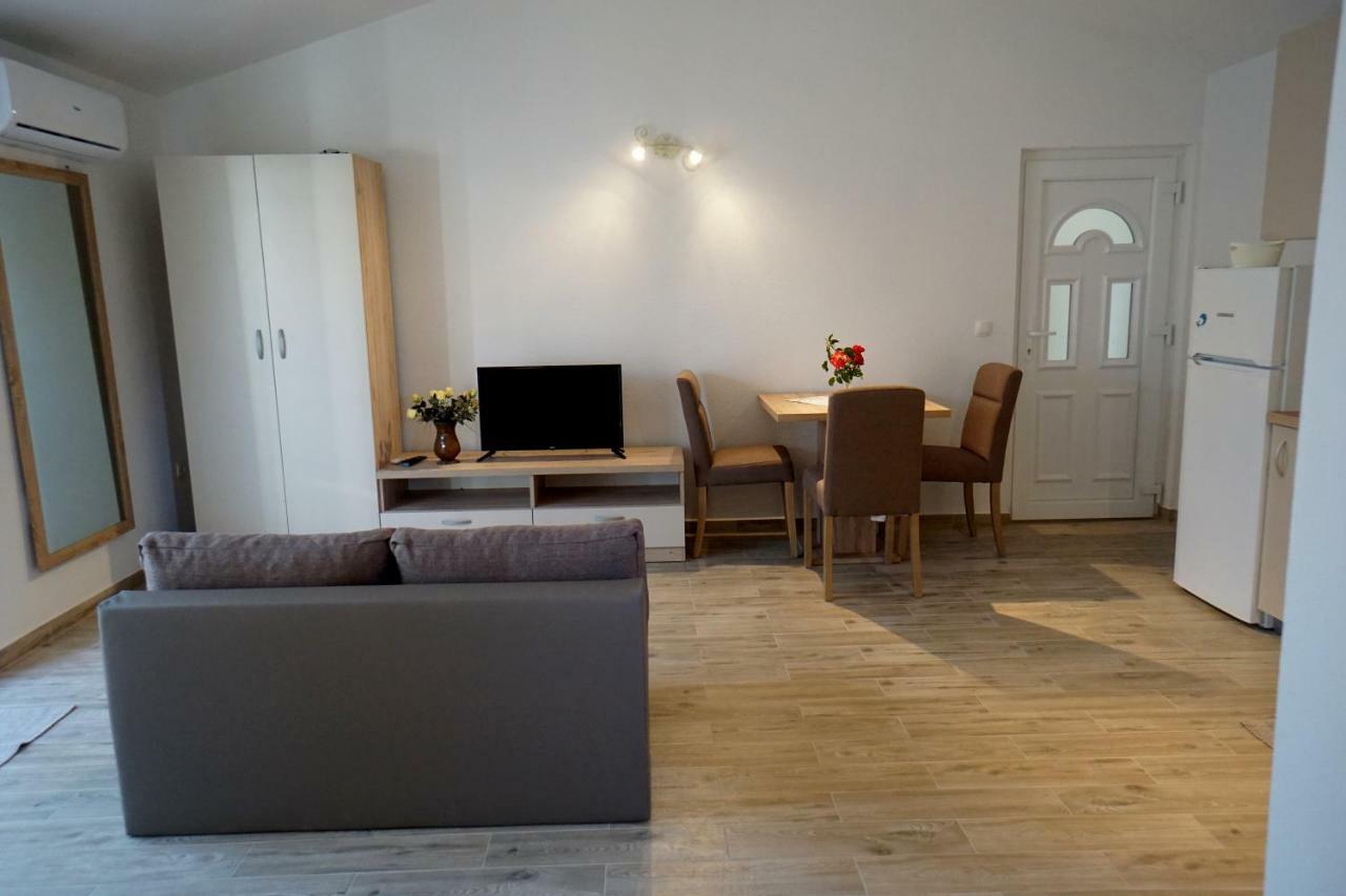 Apartments Sanja Йезера Екстериор снимка